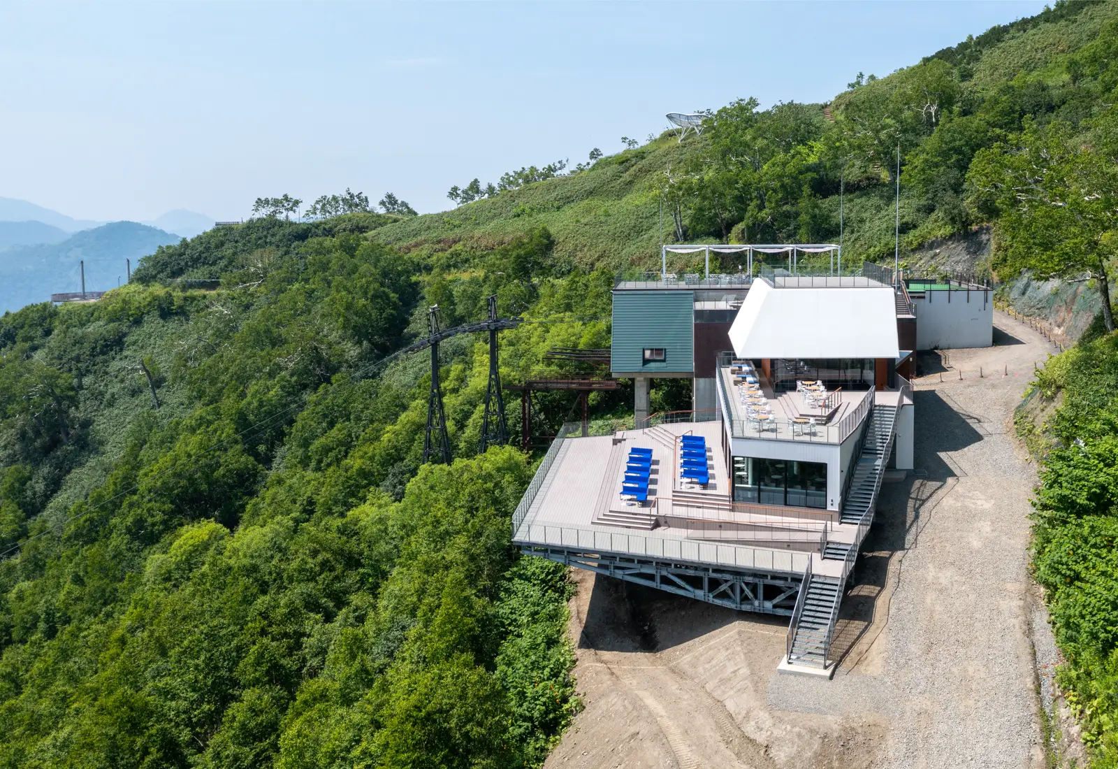トマムリゾート雲海テラス: 新デッキテラス「雲cafe」の写真 1